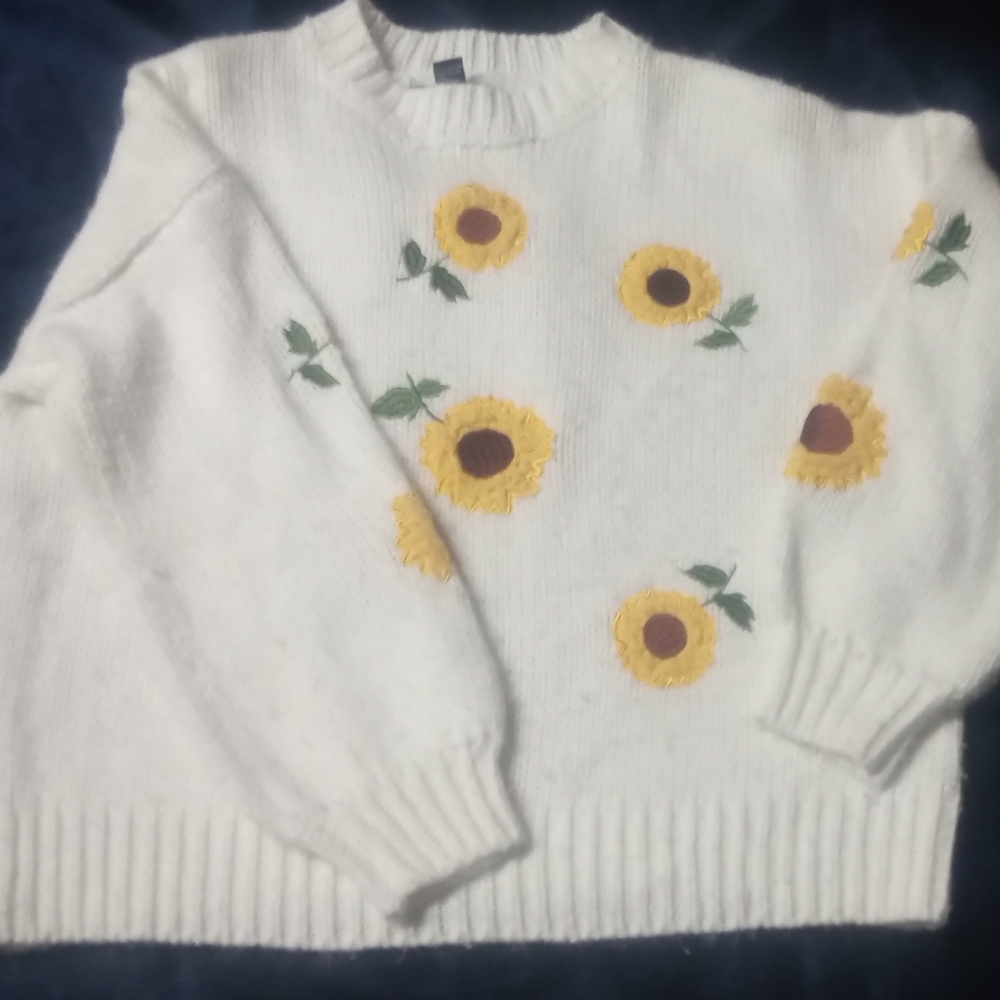 Forever 21 White Sweater with Sunflower Embroidery